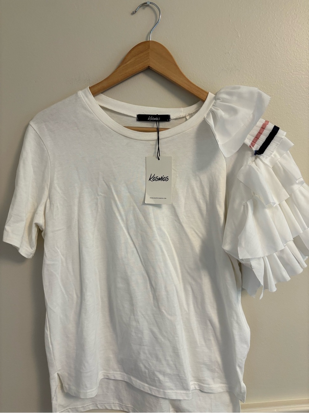 NWT White Ruffle Sleeve Women's Top